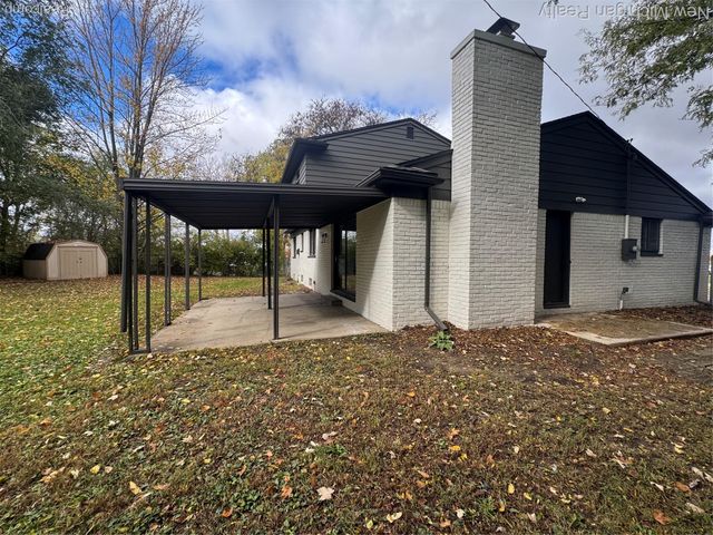 4146 McCandlish Road, Grand Blanc, MI 48439