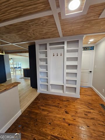 1015 Sid Hunter Road, Senoia, GA 30276