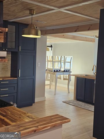 1015 Sid Hunter Road, Senoia, GA 30276