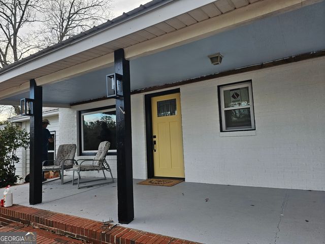 1015 Sid Hunter Road, Senoia, GA 30276