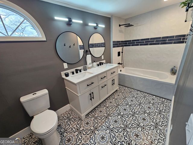 1015 Sid Hunter Road, Senoia, GA 30276