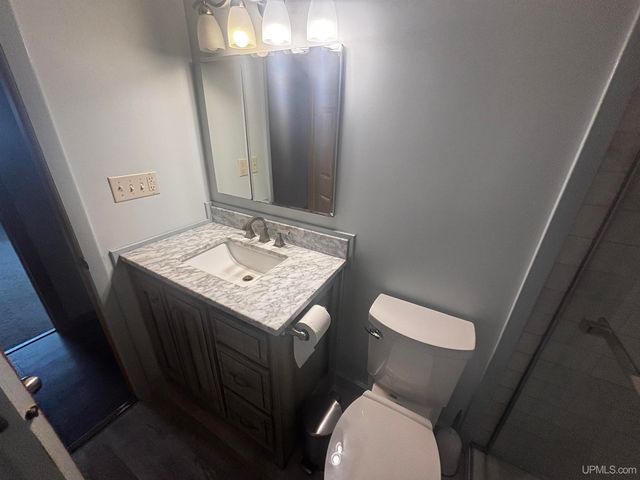 3712 E 26th Road, Chatham, MI 49816