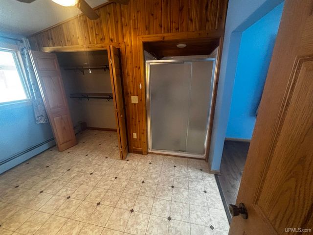 3712 E 26th Road, Chatham, MI 49816