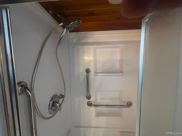 3712 E 26th Road, Chatham, MI 49816