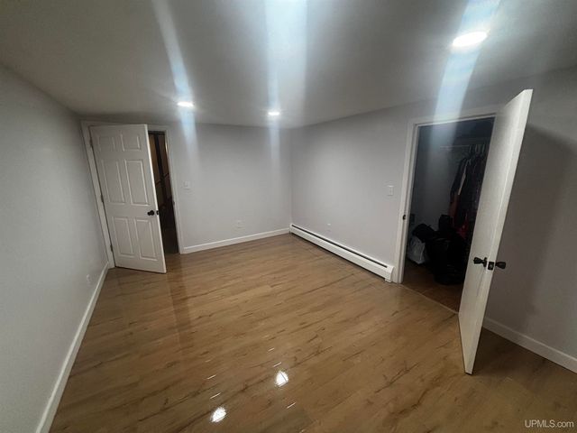 3712 E 26th Road, Chatham, MI 49816