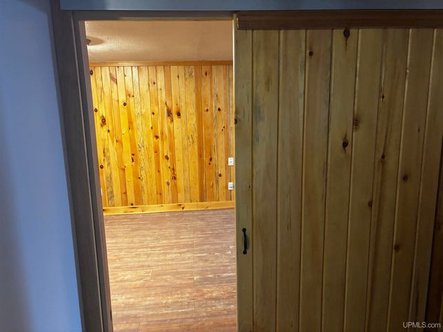 3712 E 26th Road, Chatham, MI 49816