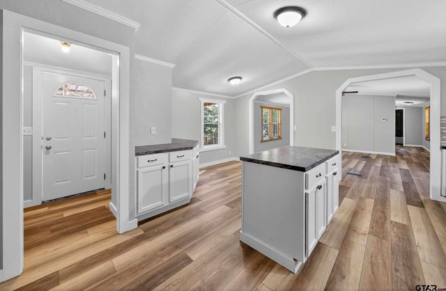 16264 C R 363, Winona, TX 75792