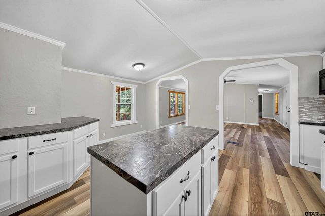 16264 C R 363, Winona, TX 75792