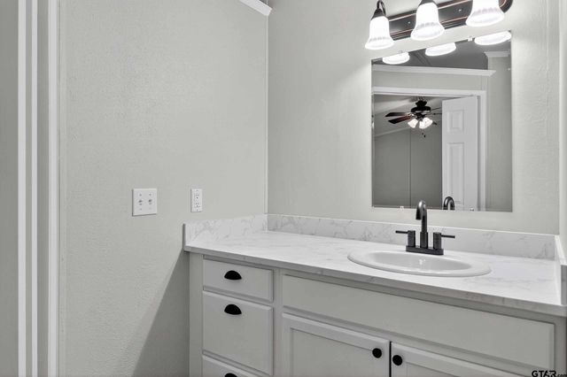 16264 C R 363, Winona, TX 75792