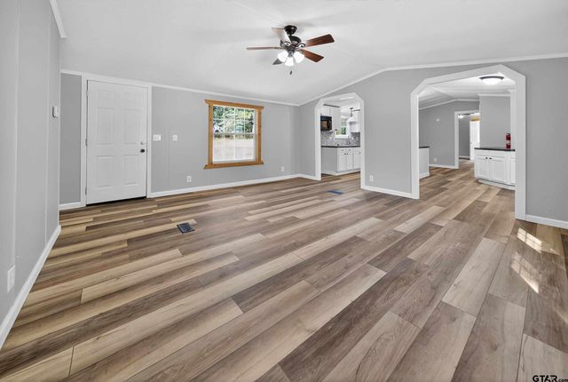 16264 C R 363, Winona, TX 75792