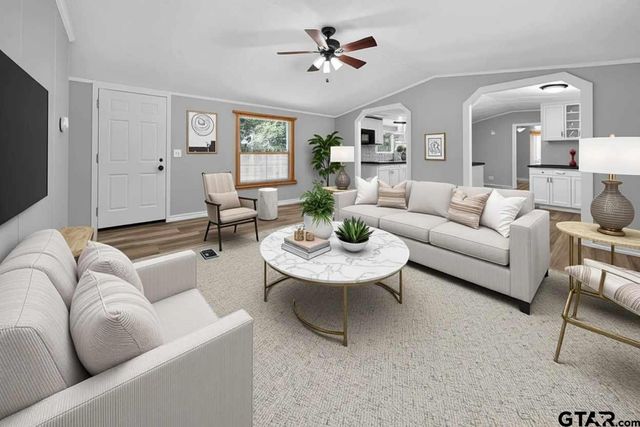 16264 C R 363, Winona, TX 75792