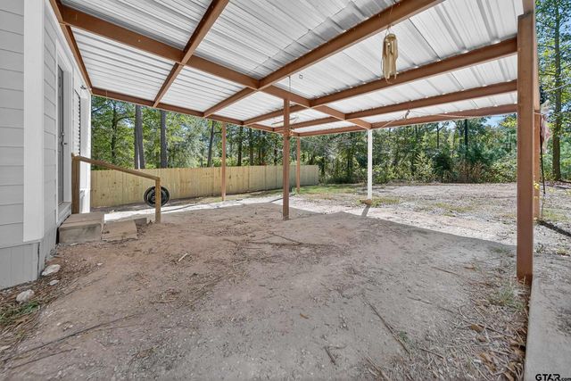 16264 C R 363, Winona, TX 75792