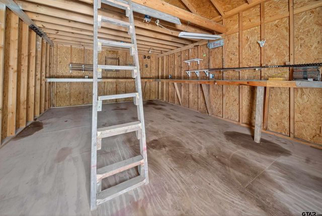 16264 C R 363, Winona, TX 75792