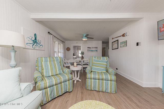 520 W Corbett Avenue, Swansboro, NC 28584