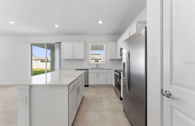 11133 SYCAMORE GLEN LOOP, Thonotosassa, FL 33592