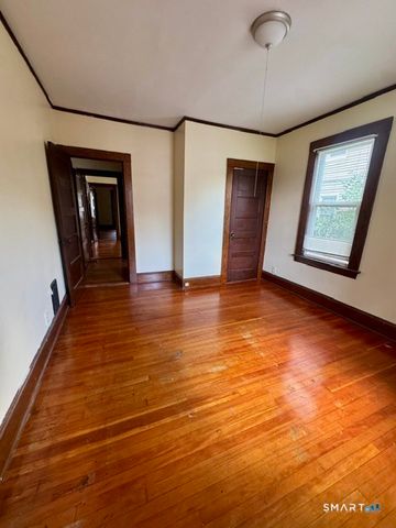 97-99 Victoria Road, Hartford, CT 06114