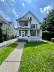 97-99 Victoria Road, Hartford, CT 06114