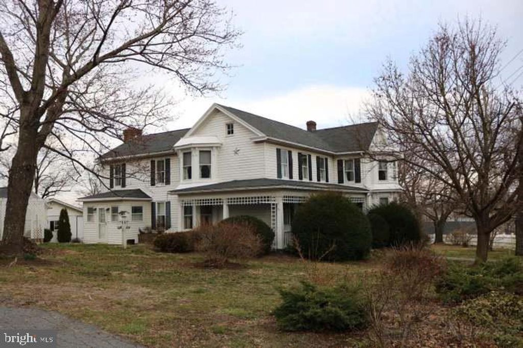 627 HAMMONDS MILL RD, Hedgesville, WV 25427