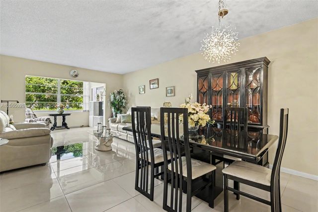 3150 Holiday Springs Blvd 8-112, Margate, FL 33063