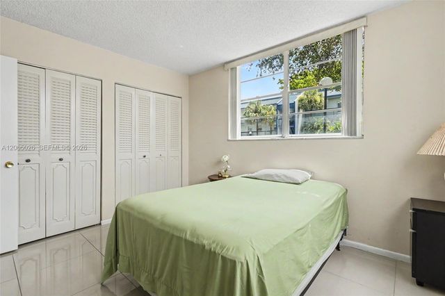 3150 Holiday Springs Blvd 8-112, Margate, FL 33063