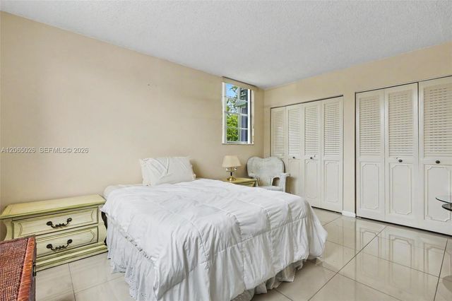 3150 Holiday Springs Blvd 8-112, Margate, FL 33063
