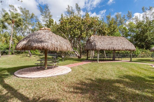 3150 Holiday Springs Blvd 8-112, Margate, FL 33063