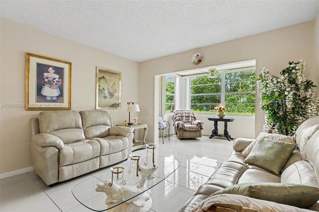 3150 Holiday Springs Blvd 8-112, Margate, FL 33063