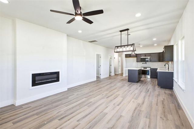 913 SE 43rd Street, Oklahoma City, OK 73129