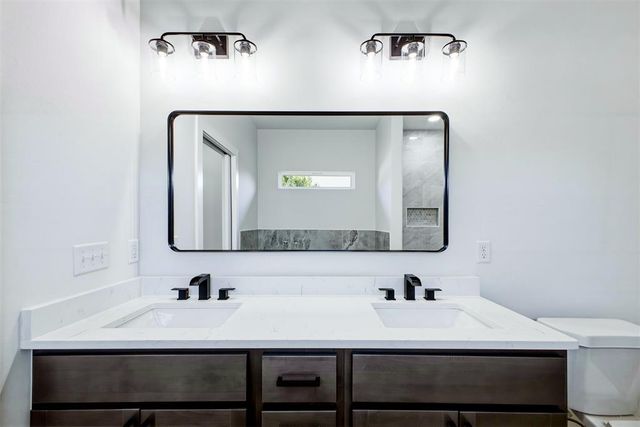 913 SE 43rd Street, Oklahoma City, OK 73129