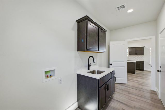 913 SE 43rd Street, Oklahoma City, OK 73129