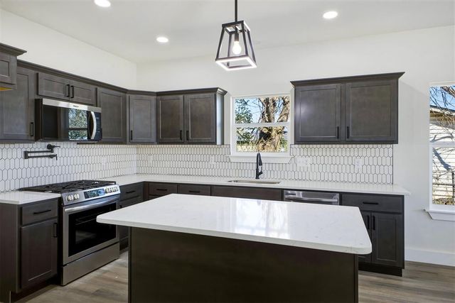 913 SE 43rd Street, Oklahoma City, OK 73129