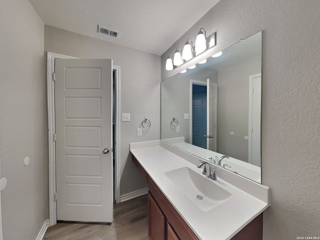 2631 Green Leaf, San Antonio, TX 78244