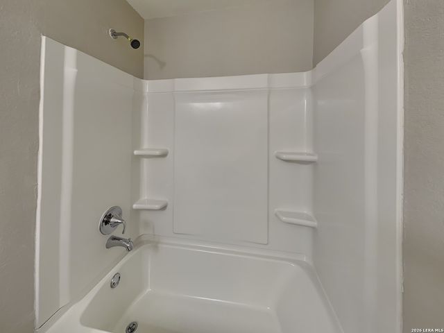 2631 Green Leaf, San Antonio, TX 78244