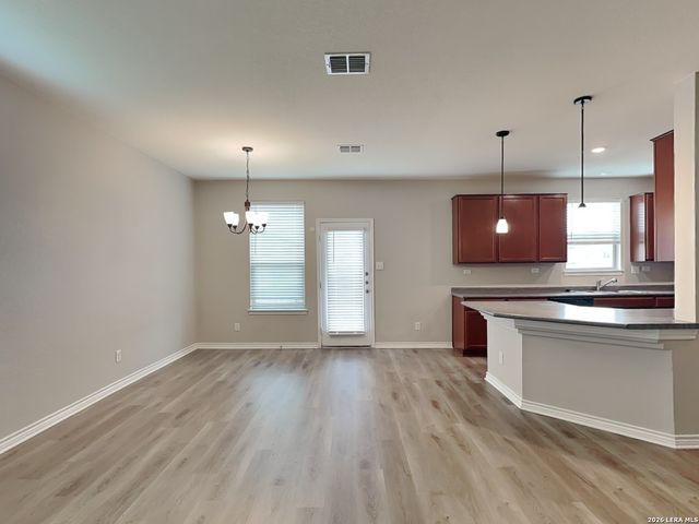 2631 Green Leaf, San Antonio, TX 78244