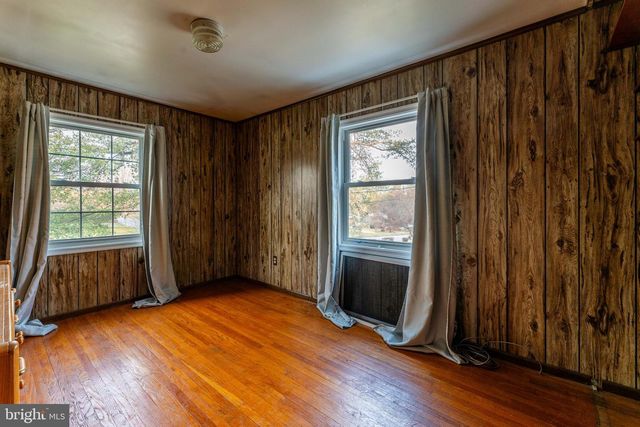 970 KINGSWAY DR, Coatesville, PA 19320