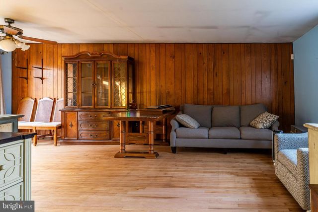 970 KINGSWAY DR, Coatesville, PA 19320