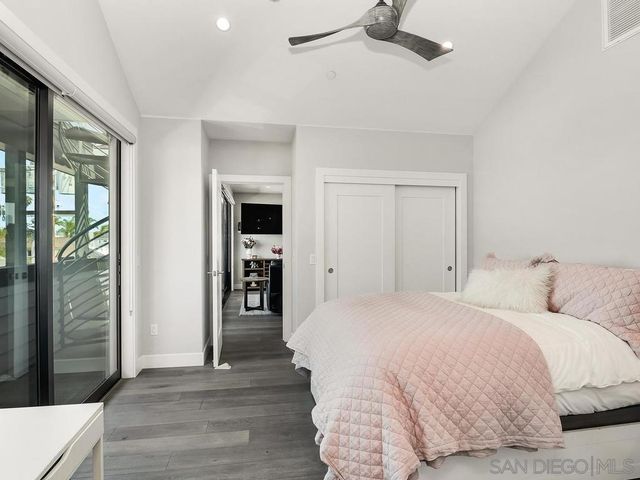 434 Orange Avenue 3B, Coronado, CA 92118