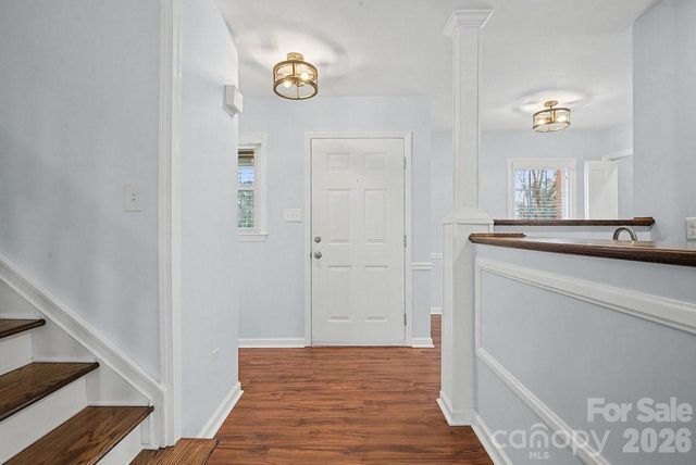 9241 N Vicksburg Park Court, Charlotte, NC 28210