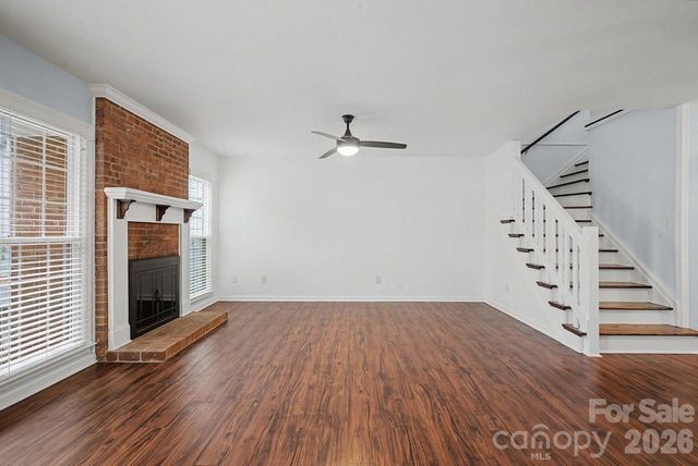 9241 N Vicksburg Park Court, Charlotte, NC 28210