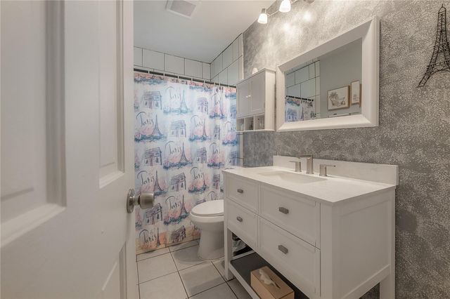 714 BELT COURT, Tampa, FL 33612