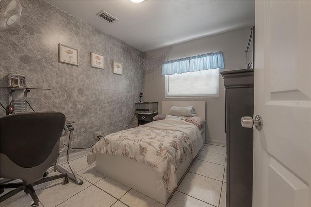 714 BELT COURT, Tampa, FL 33612