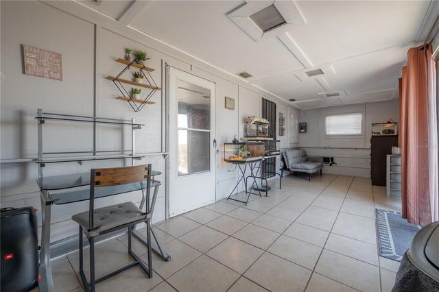 714 BELT COURT, Tampa, FL 33612