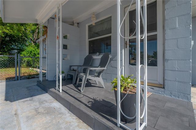 714 BELT COURT, Tampa, FL 33612