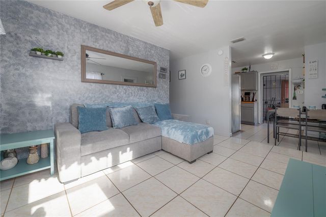 714 BELT COURT, Tampa, FL 33612