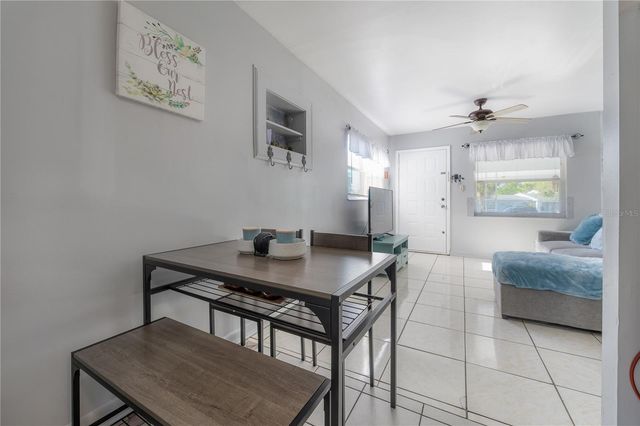 714 BELT COURT, Tampa, FL 33612