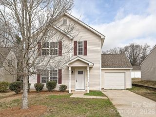 2824 Fairstone Avenue, Charlotte, NC 28269