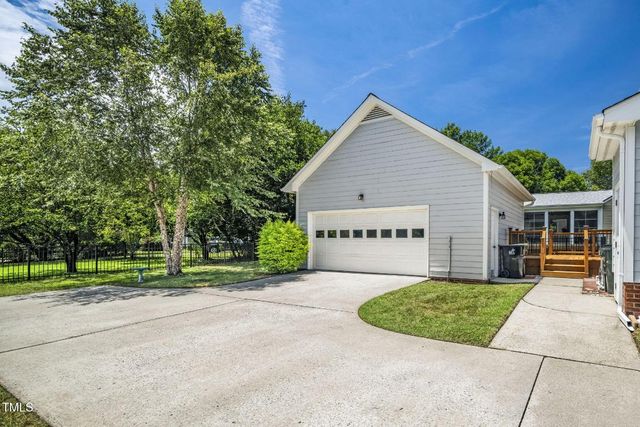 106 Perry Farms Drive Drive, Apex, NC 27502