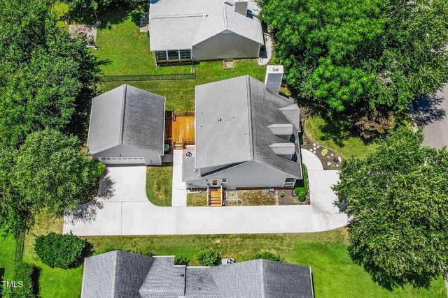 106 Perry Farms Drive Drive, Apex, NC 27502