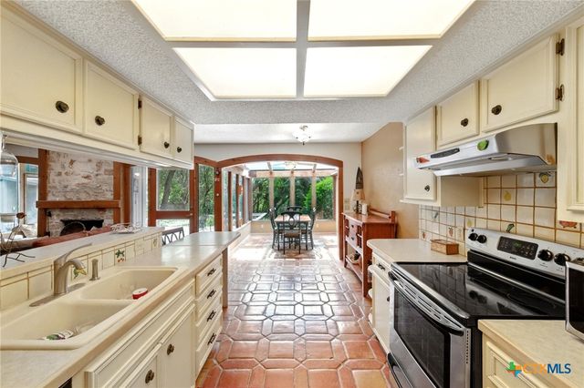 2500 Dana Cove, Austin, TX 78746