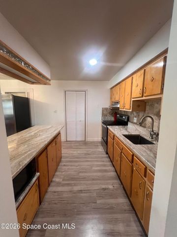 2796 Lancaster Road, Melbourne, FL 32935